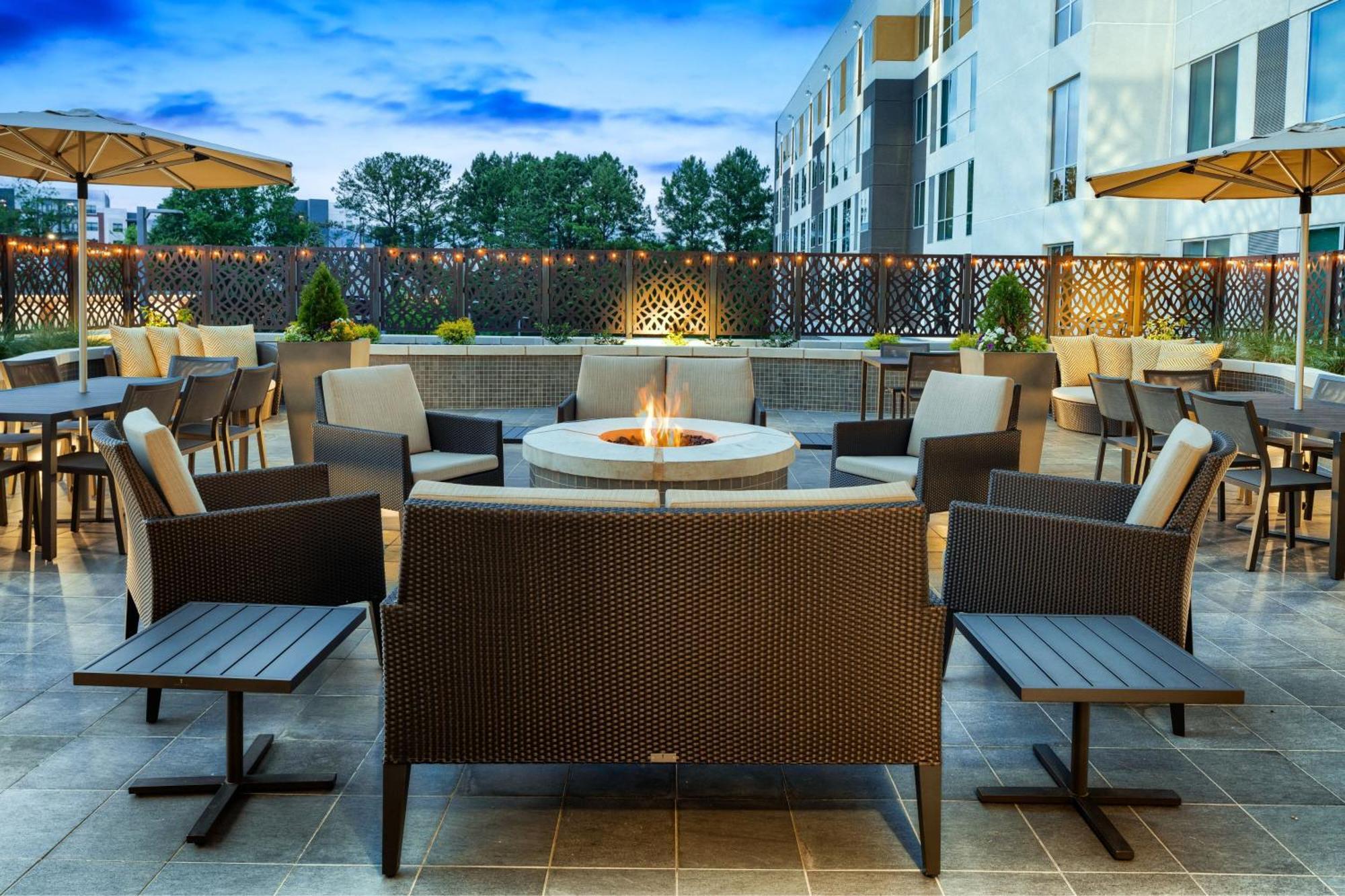 Residence Inn By Marriott Decatur Emory Area Exteriér fotografie